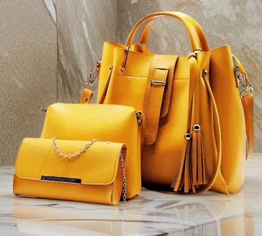 3-Piece PU Leather Handbag Set – Stylish, Spacious & Perfect for Girls.